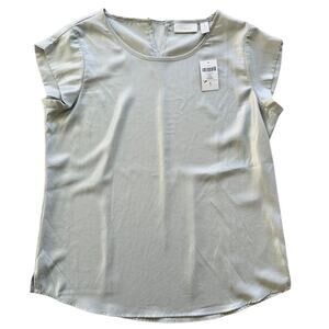 Chico's Drita Shimmer Cap Sleeve Blouse NEW Size 1 Silver Dressy Party NYE